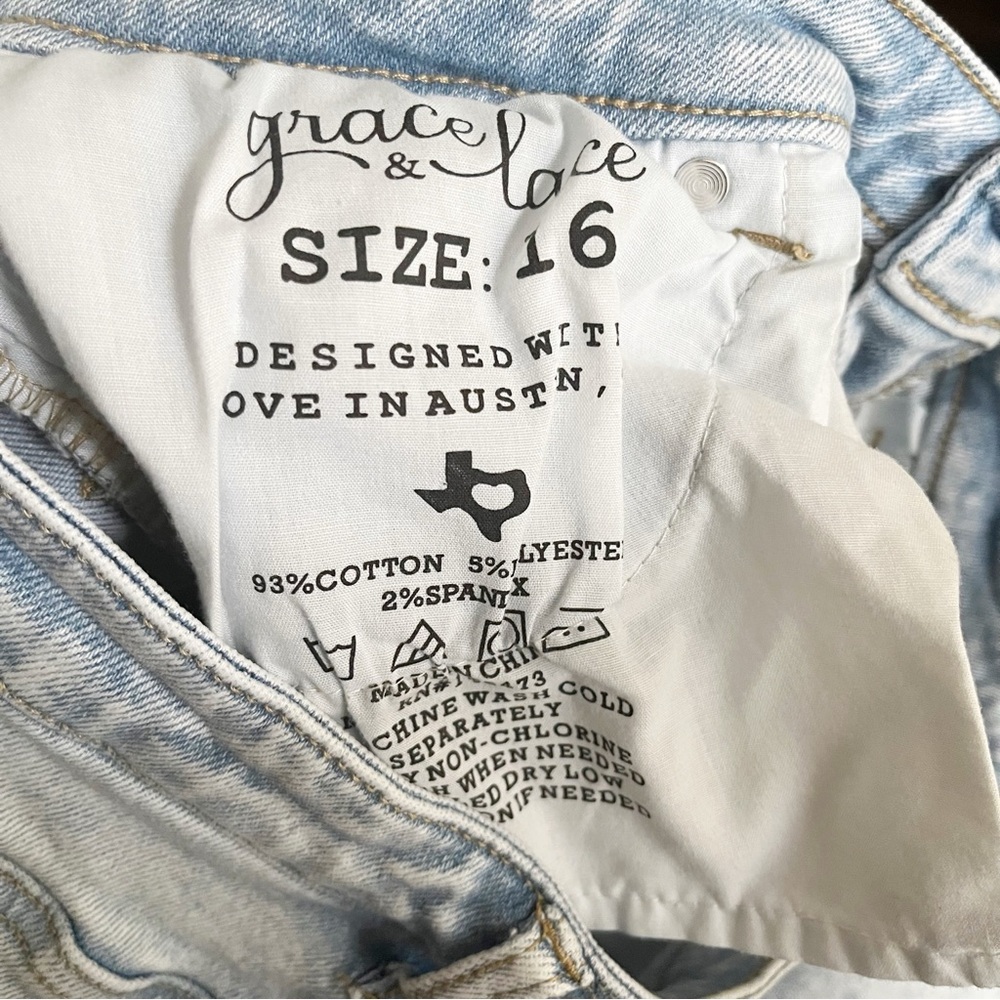 Grace & Lace High Rise Ankle Jeans Women's Size 16 Short Light Wash Stretch - Picture 5 of 5